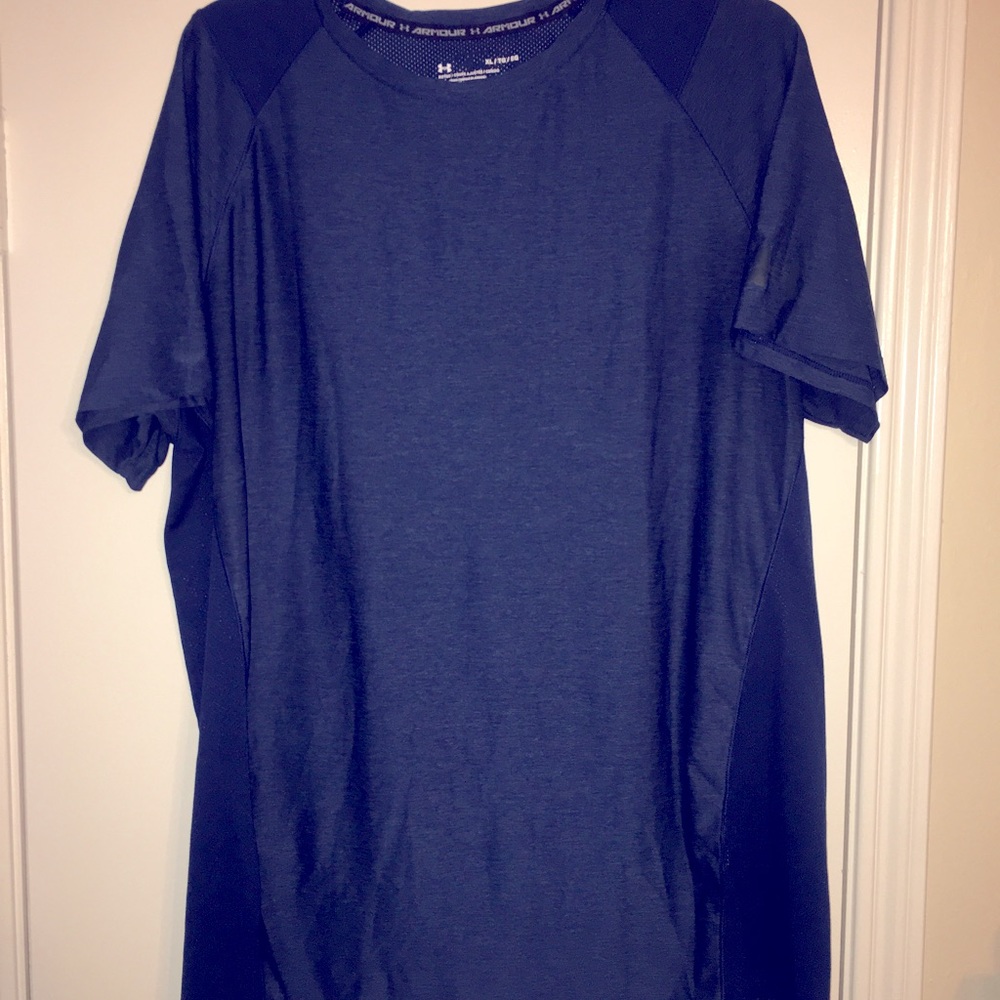 Under Armour HeatGear XL Shirt